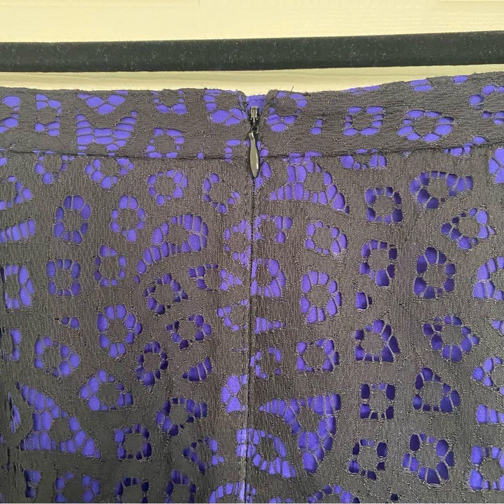 Banana Republic Factory Lace Pencil Skirt Black Purple NWT Size 4 Floral Lined - Picture 5 of 10